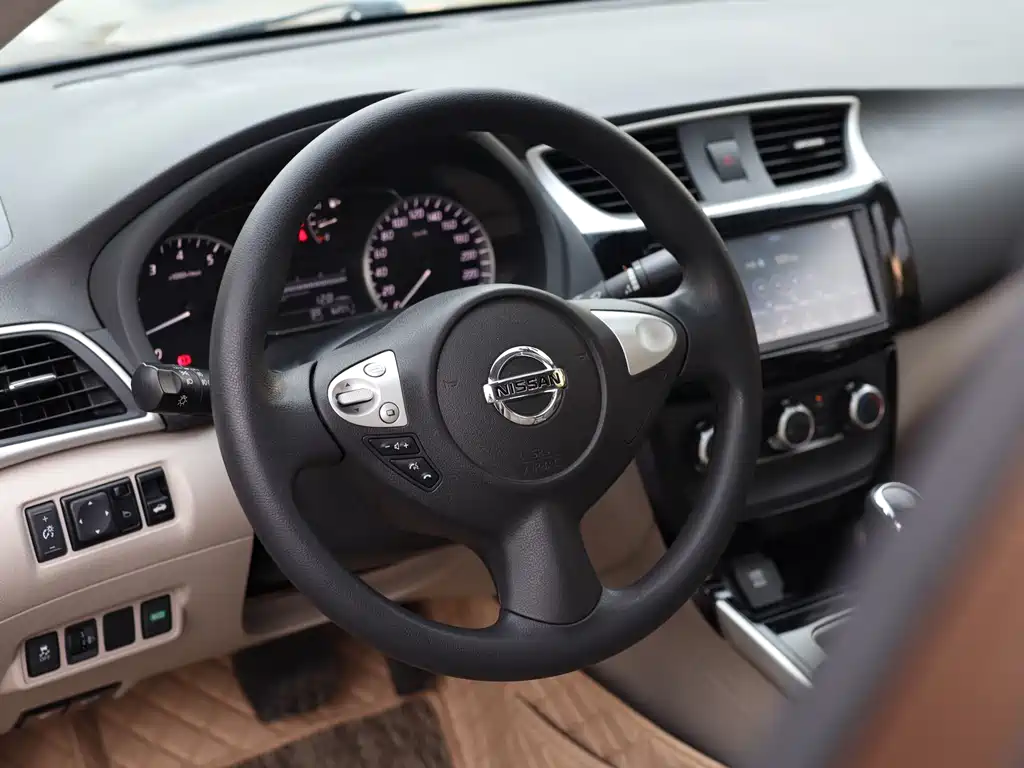 Nissan Sylphy 2017 — фото 21