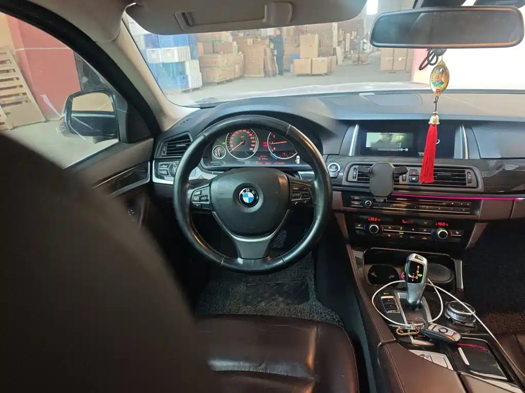 BMW 5 Series 2016