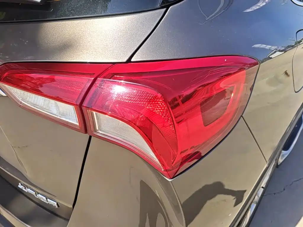 Buick Envision Plus 2019 — фото 8