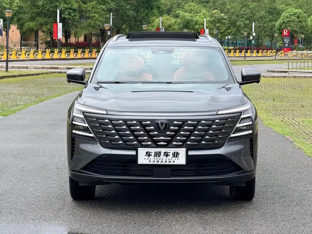 Changan CS75 PLUS 2024 — фото 2
