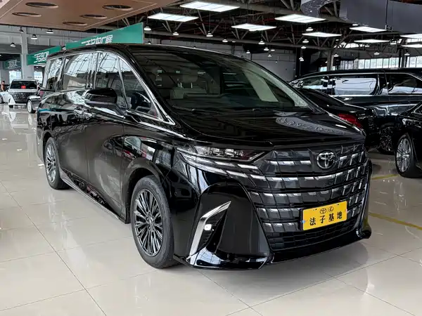 Toyota Alphard 2023