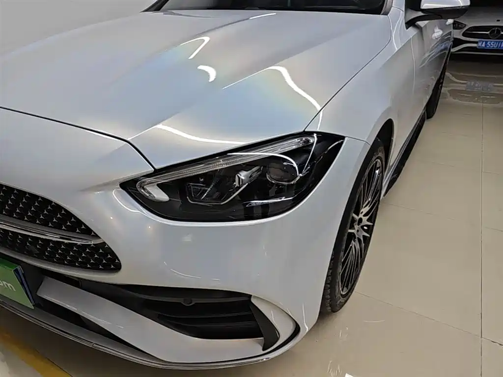 Mercedes-Benz C-Class 2023 — фото 24