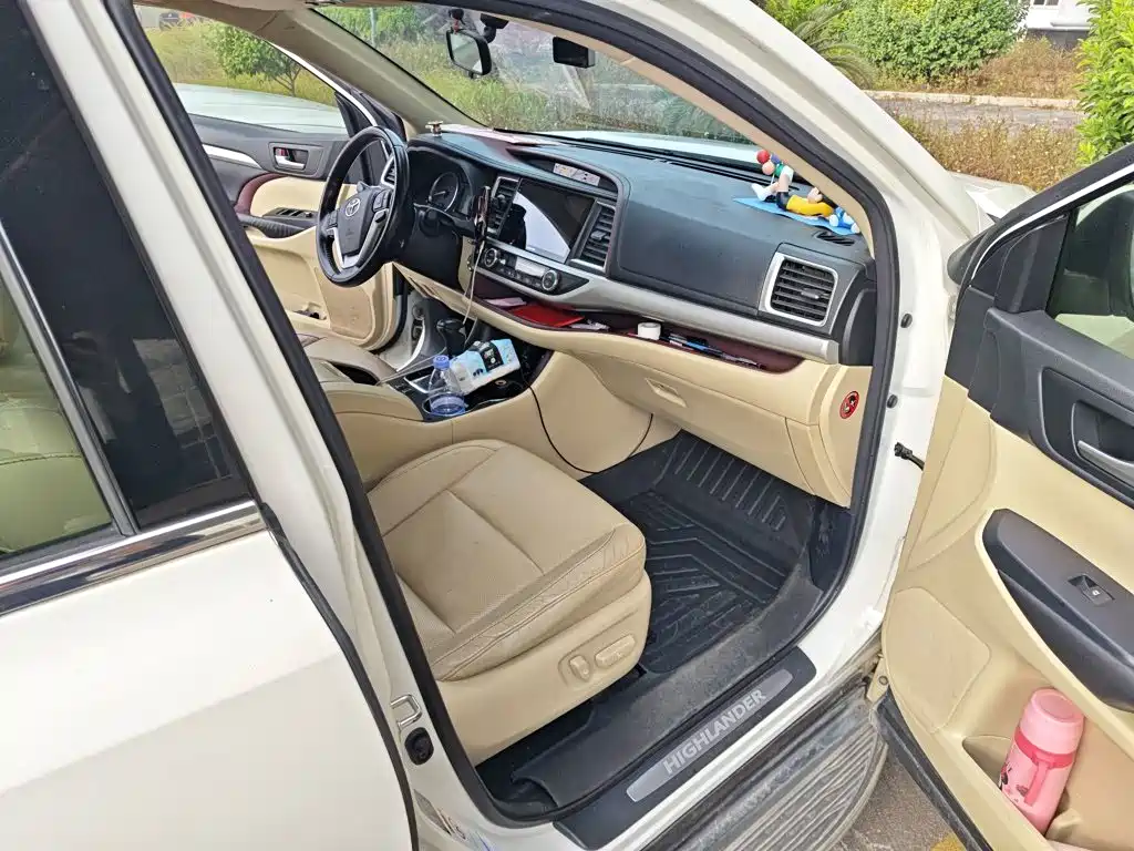 Toyota Highlander 2016 — фото 20