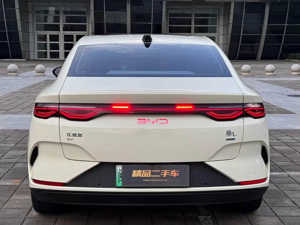 BYD Qin L 2025 — фото 24