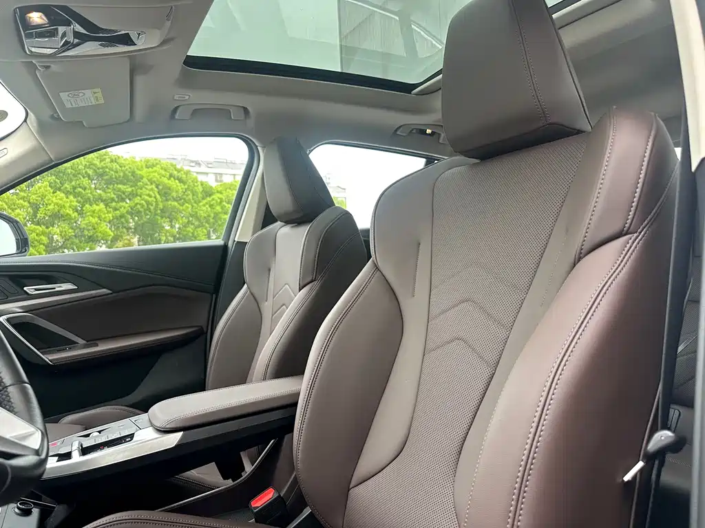 BMW X2 2025 — фото 13