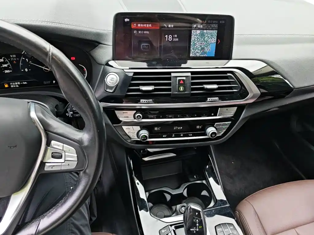 BMW X3 2018 — фото 13