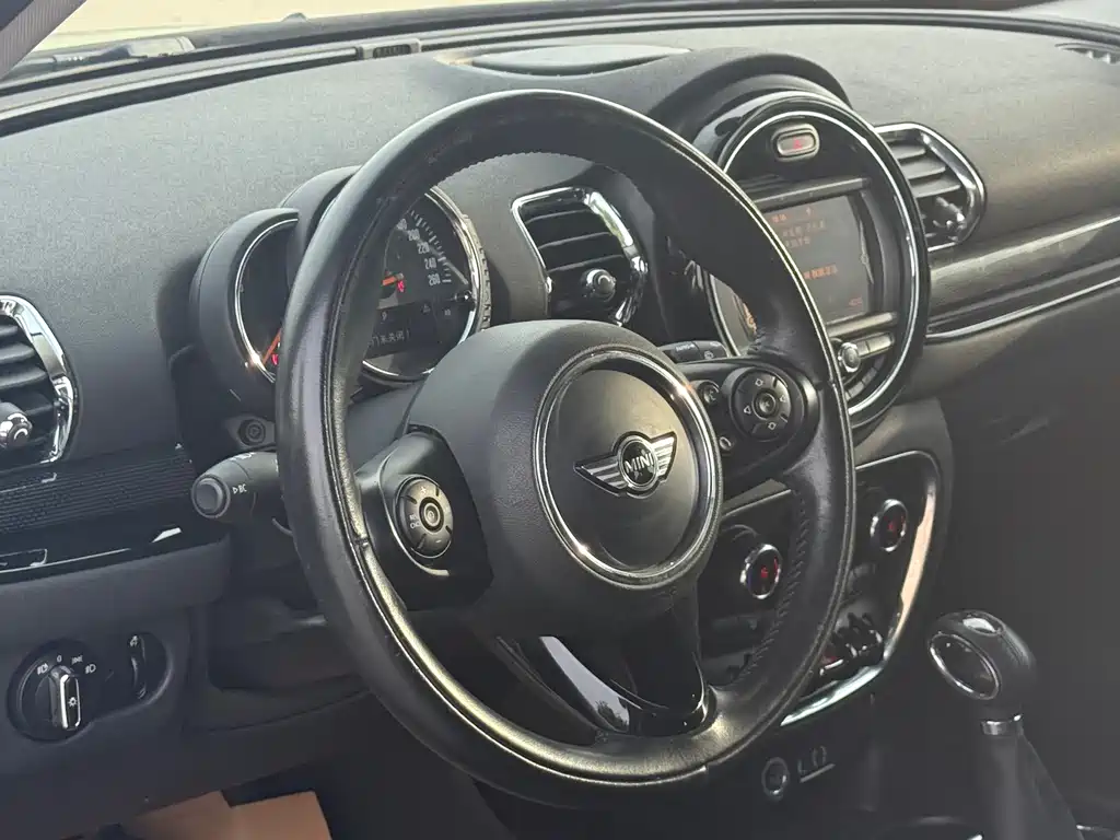 MINI Clubman 2017