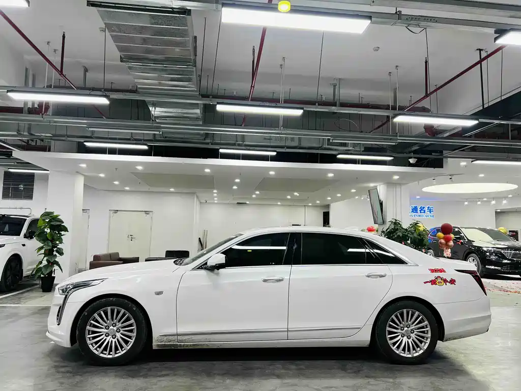 Cadillac CT6 2020 — фото 3