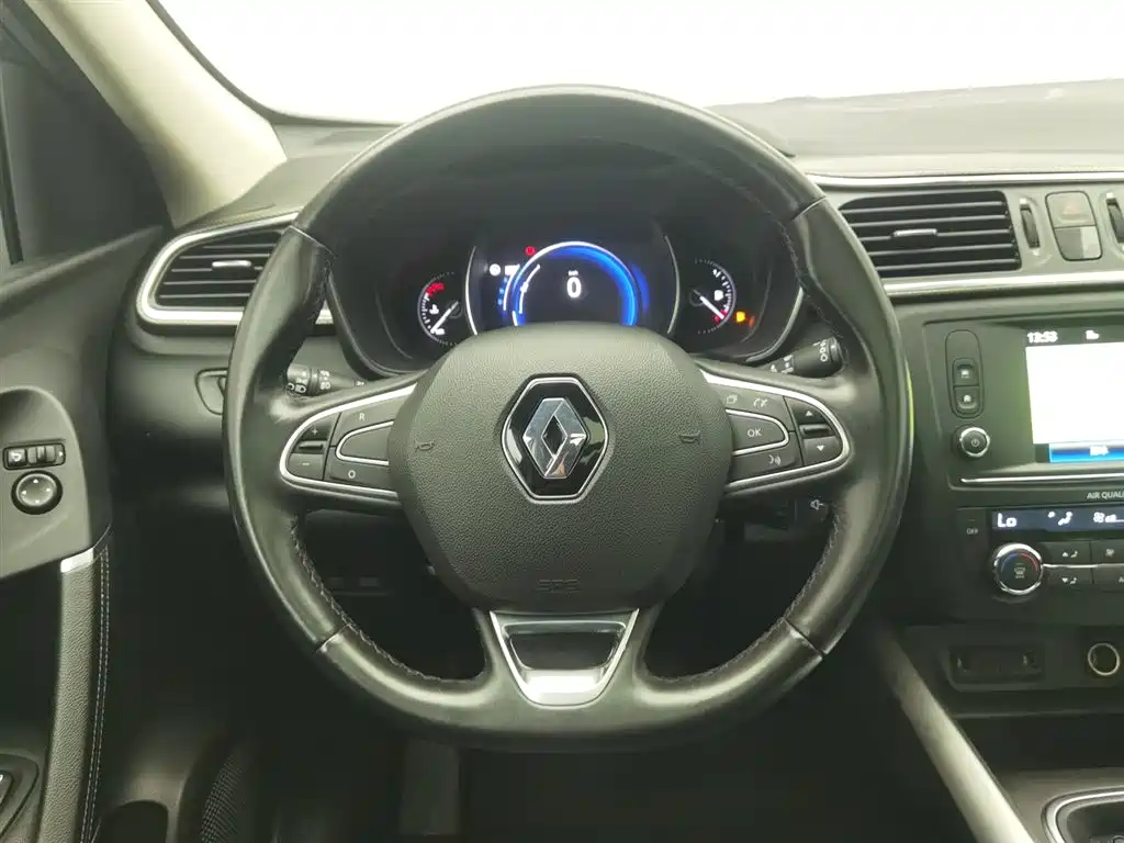 Renault Kadjar 2018 — фото 11