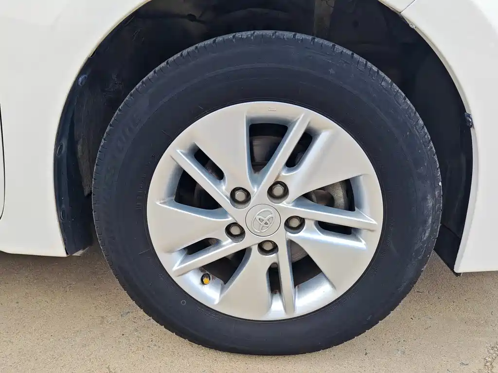 Toyota Corolla 2019 — фото 15