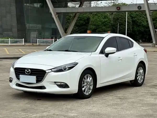 Mazda 3 Axela 2019