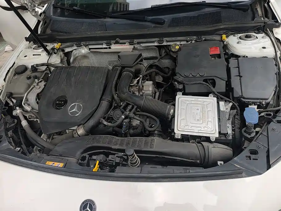 Mercedes-Benz A-Class 2019 — фото 10