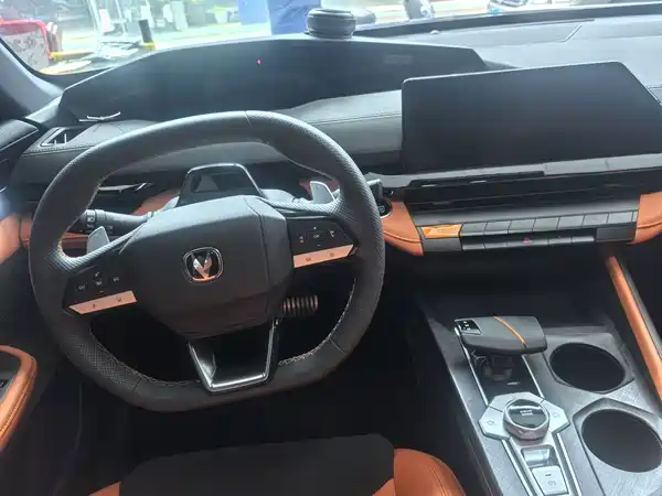 Changan UNI-V 2023