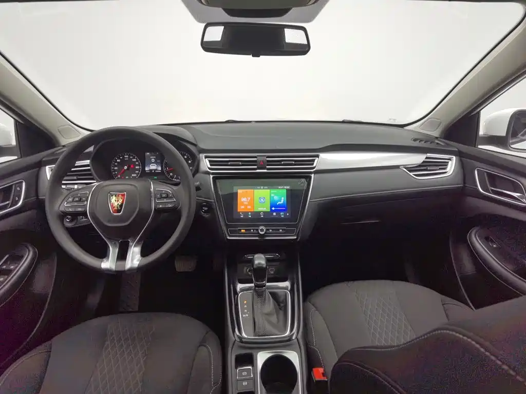 Roewe i5 2019