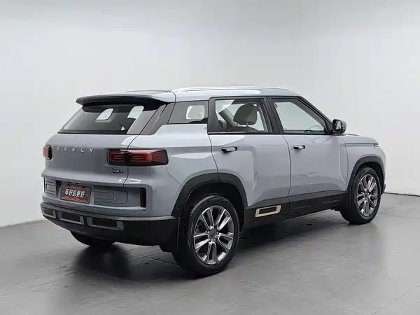 Geely ICON 2021