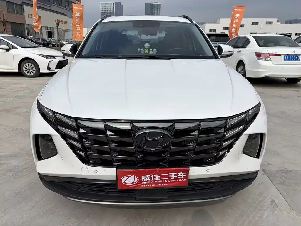Hyundai Tucson 2022 — фото 2