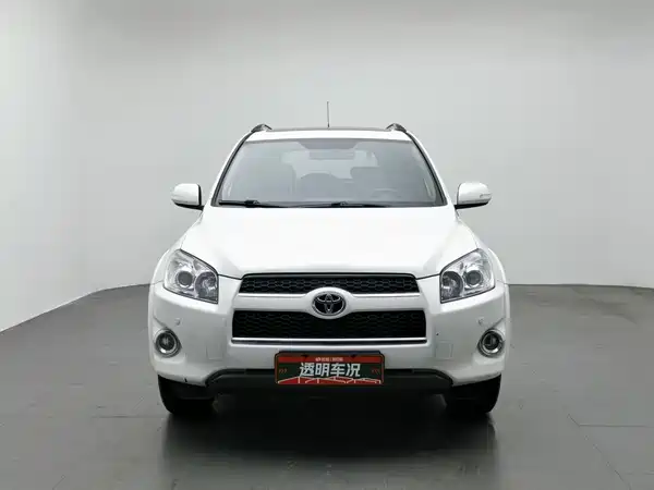 Toyota RAV4 2012