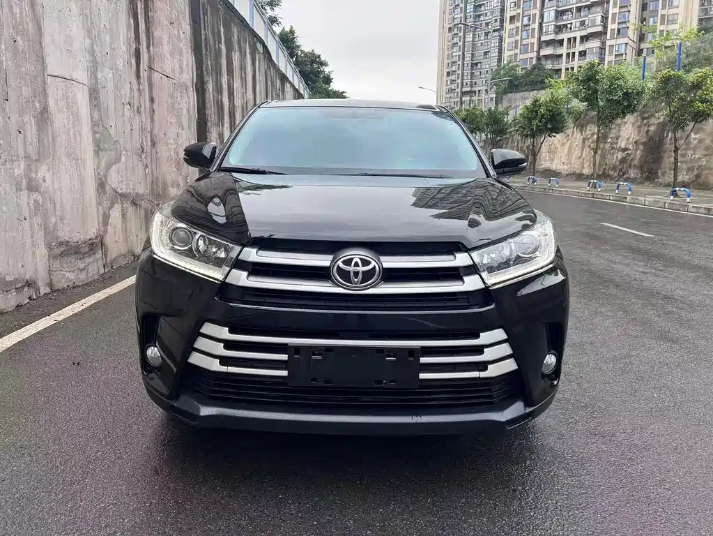 Toyota Highlander 2019 — фото 2