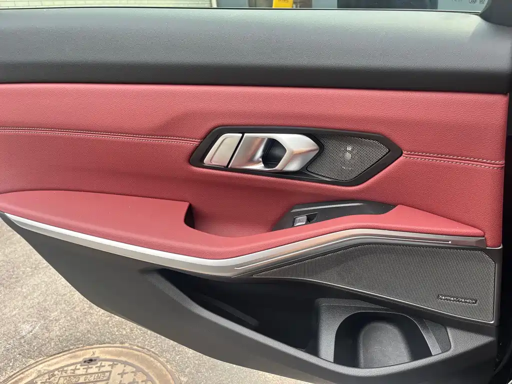 BMW 3 Series 2025