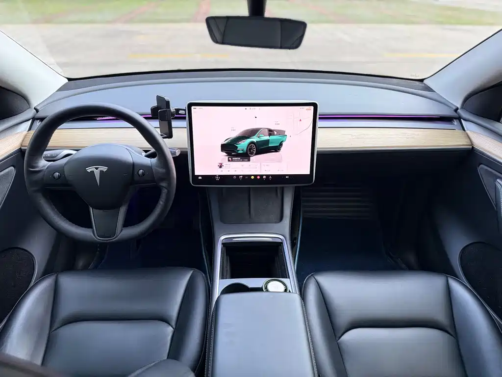Tesla Model Y 2022 — фото 7