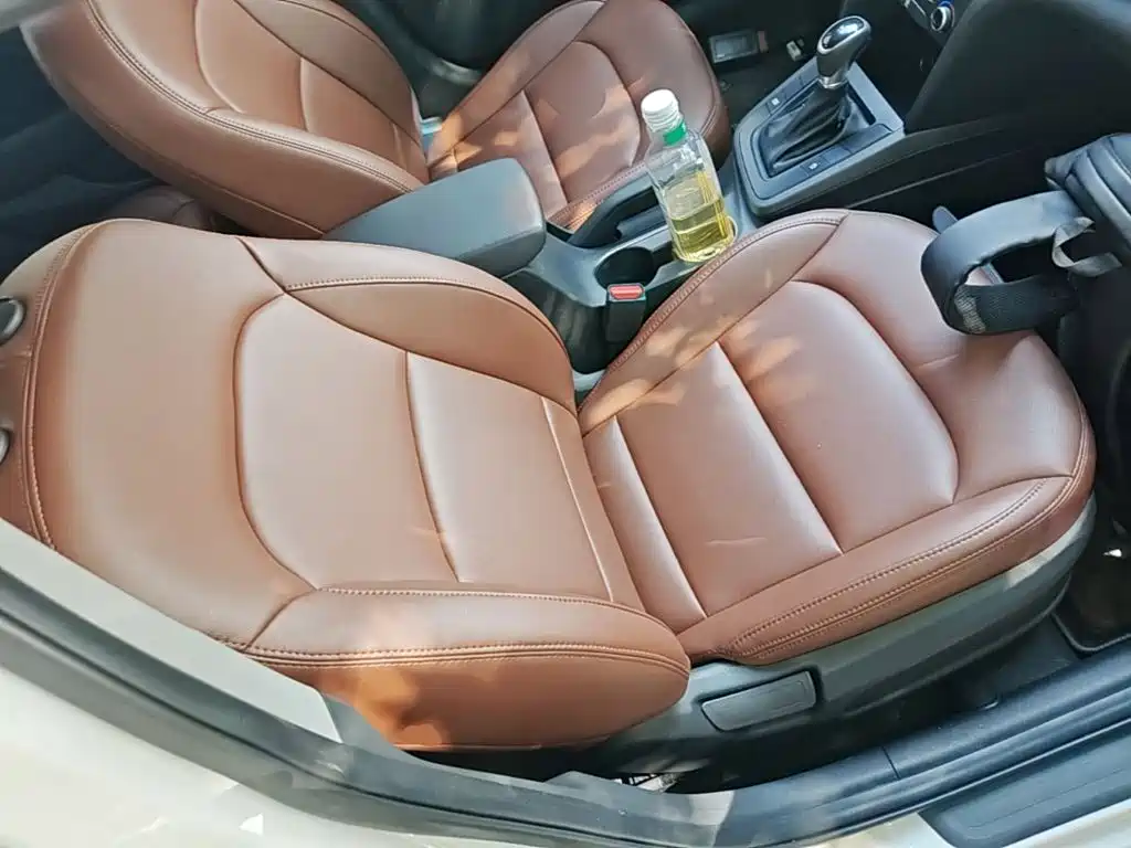 Hyundai Elantra 2018 — фото 25