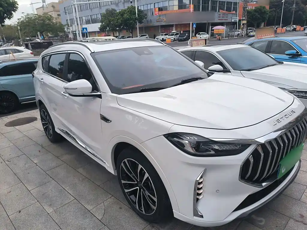 Jetour Jietu X70 PLUS 2023 — фото 22