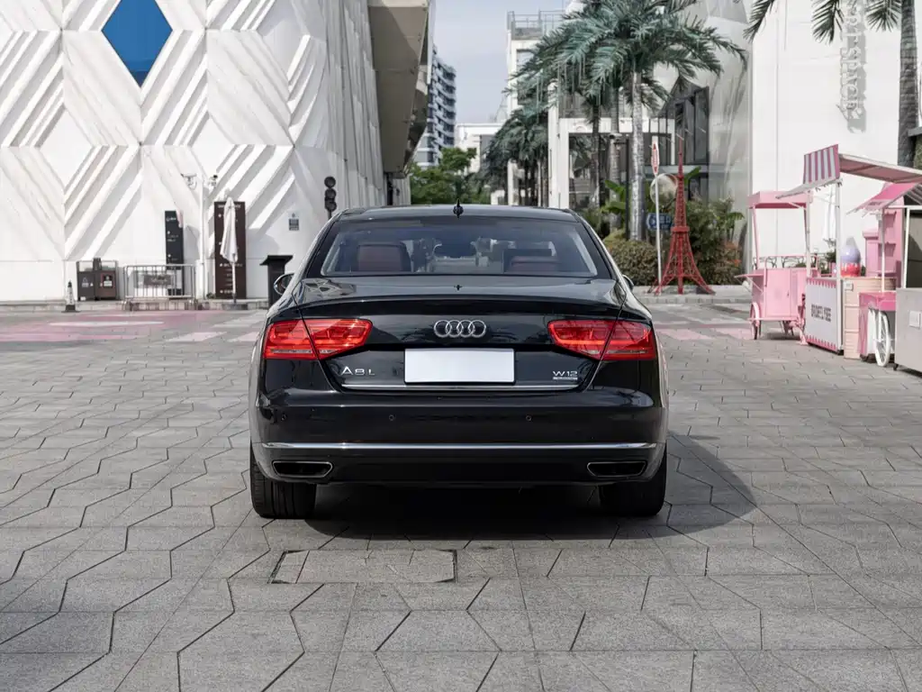 Audi A8 2013