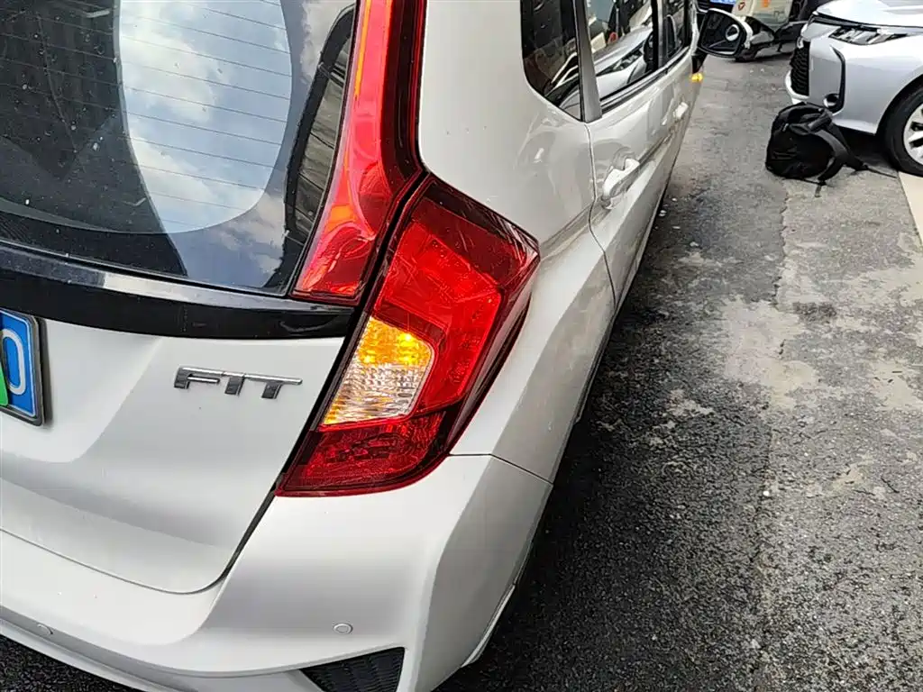 Honda Fit 2015 — фото 8