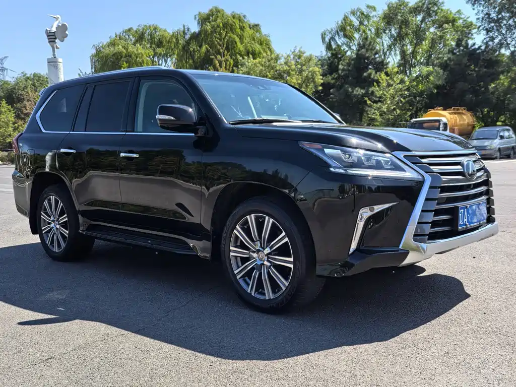 Lexus LX 2016 — фото 2