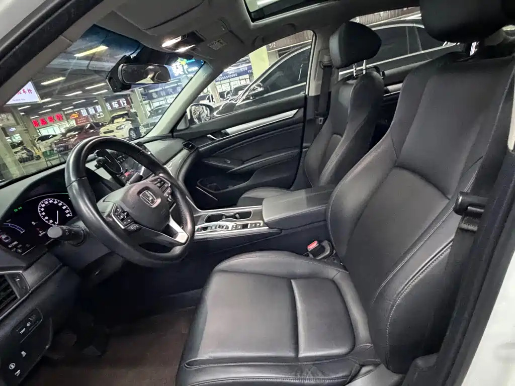 Honda Accord 2022 — фото 14
