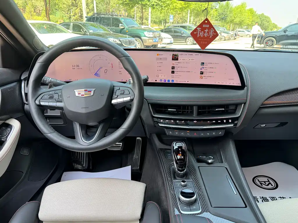 Cadillac CT5 2025 — фото 14