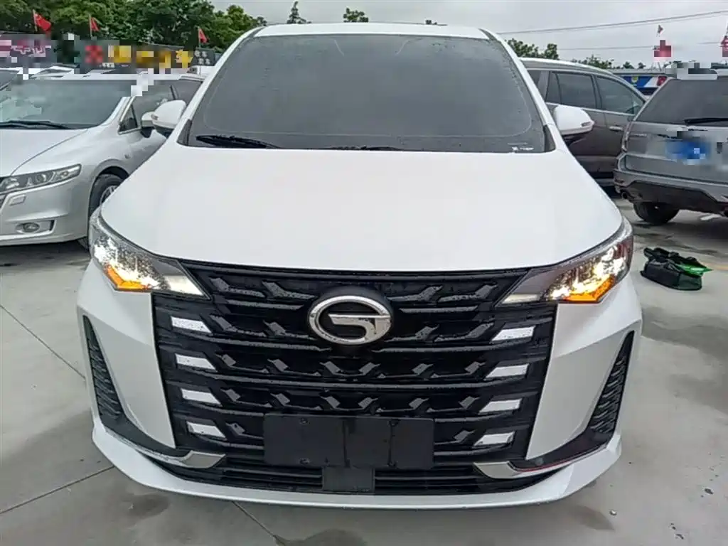 GAC Motor Trumpchi M6 2023 — фото 3