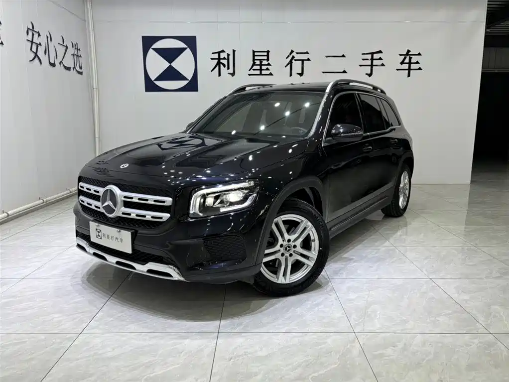 Mercedes-Benz GLB 2022 — фото 1