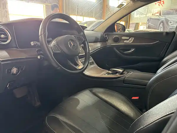 Mercedes-Benz E-Class 2018