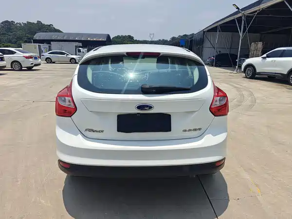 Ford Focus 2014