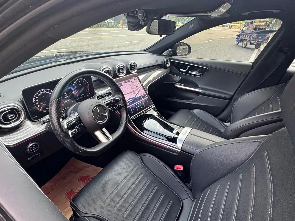 Mercedes-Benz C-Class 2022 — фото 11
