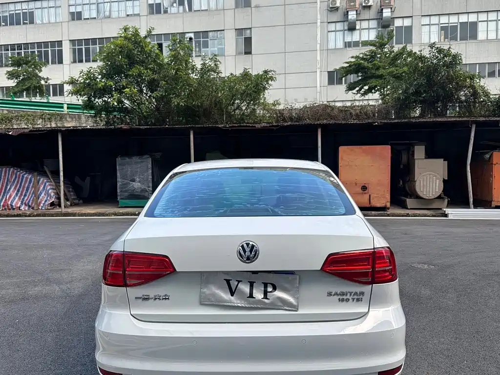 Volkswagen Sagitar 2018 — фото 14