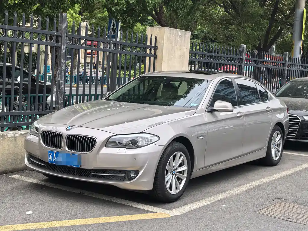 BMW 5 Series 2012