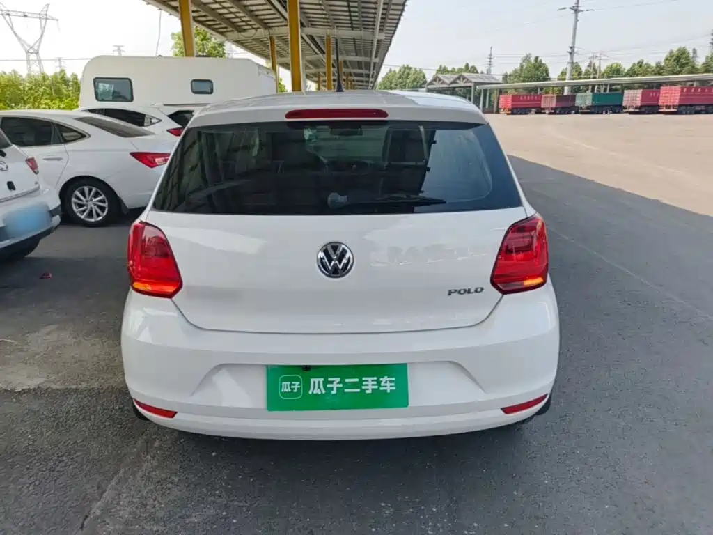 Volkswagen Polo 2015