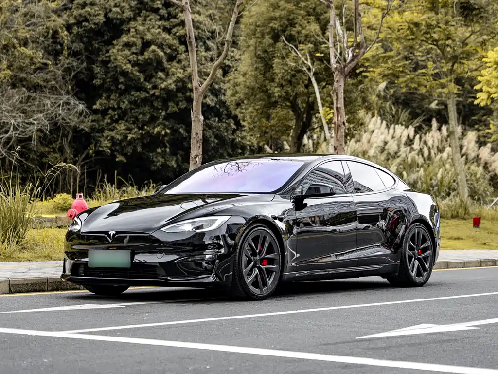 Tesla Model S 2023