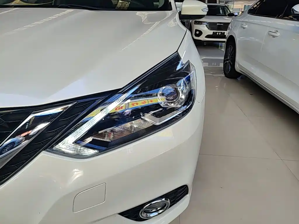 Nissan Sylphy 2019 — фото 24