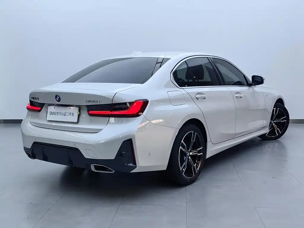 BMW 3 Series 2022