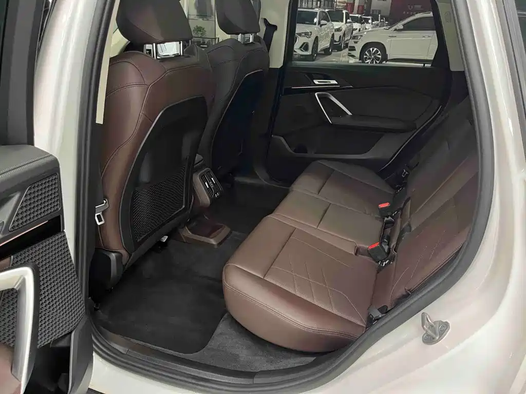 BMW X1 2023 — фото 14