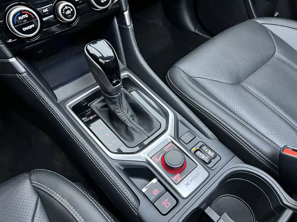 Subaru Forester 2022 — фото 17