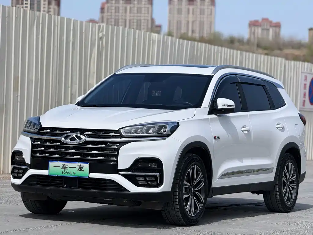 Chery Tiggo 8 2023 — фото 1