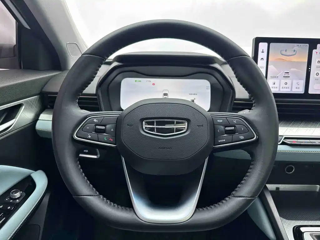 Geely Emgrand L 2022 — фото 18