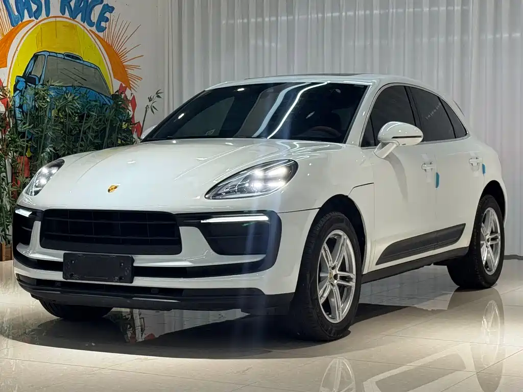 Porsche Macan 2024
