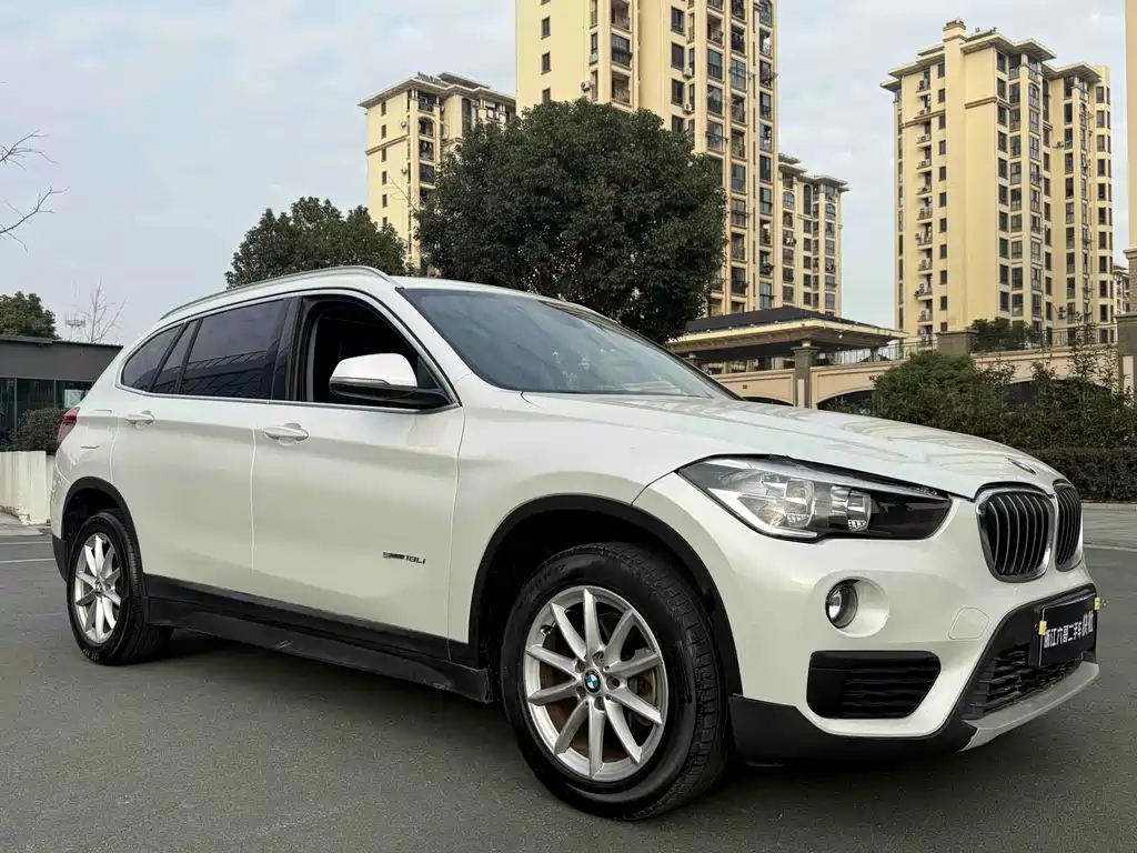 BMW X1 2018 — фото 3