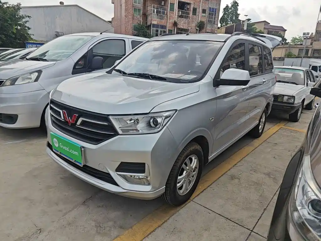 Wuling Hongguang 2024