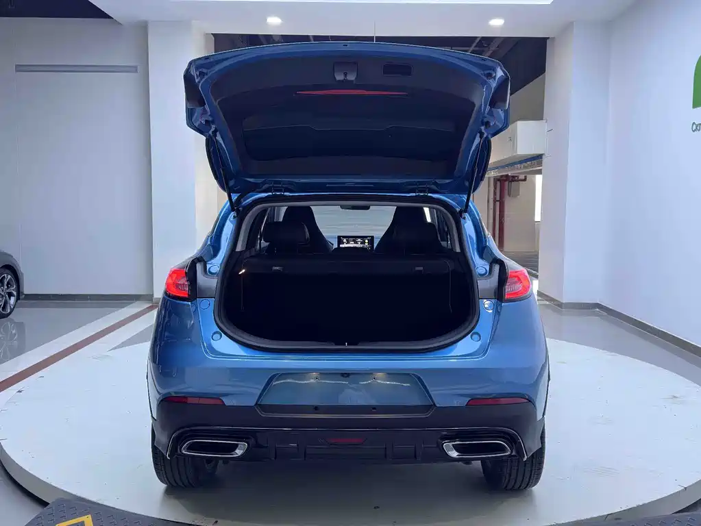 Geely Emgrand S 2022 — фото 13